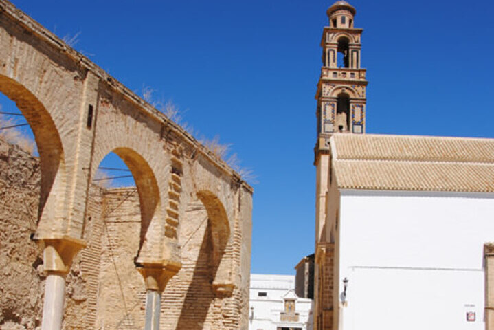 imagen exterior del monasterio